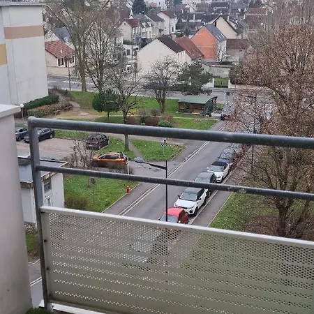 Apartment 65m² Paris - Disneyland - Rer A